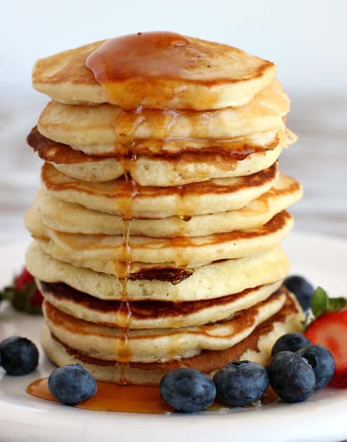 Buttermilk pancakes (the best ever) - Vintage Kitchen Notes