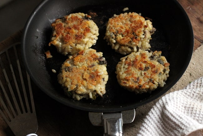 Cheddar Risotto Cakes