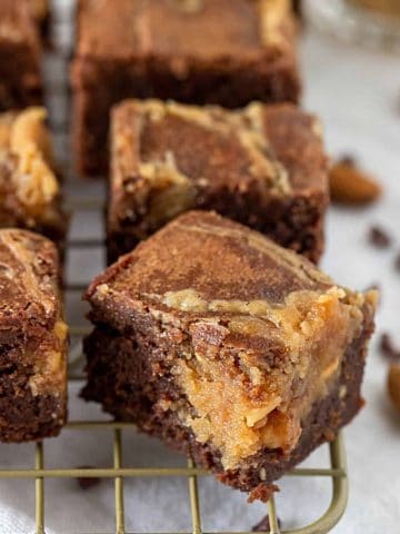 cropped-almond-butter-brownies-5.jpg-copy.jpg