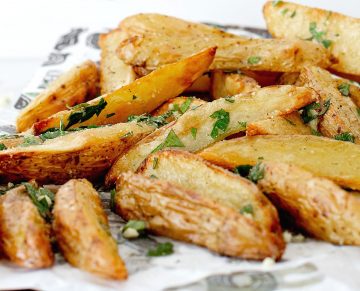 Garlic Parmesan Potato Wedges - Vintage Kitchen Notes