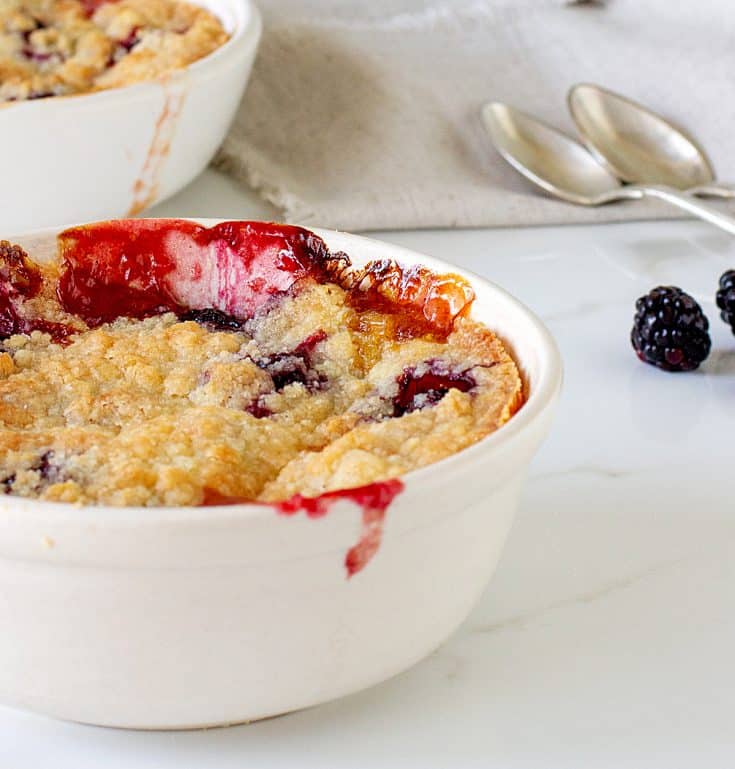 Apple Blackberry Crumble - Vintage Kitchen Notes