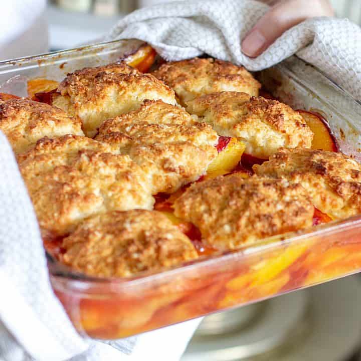 Old Fashioned Peach Cobbler - Vintage Kitchen Notes