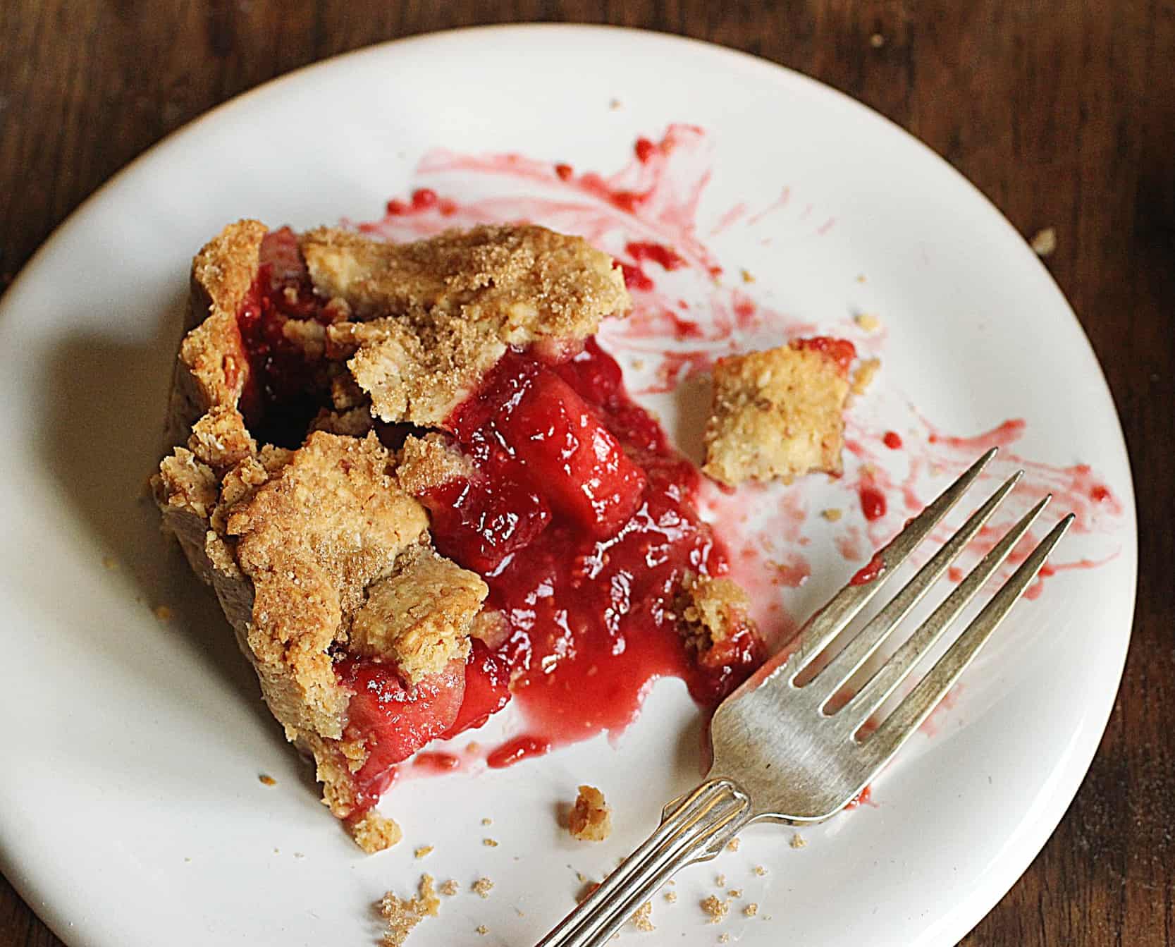 Raspberry Apple Pie - Vintage Kitchen Notes