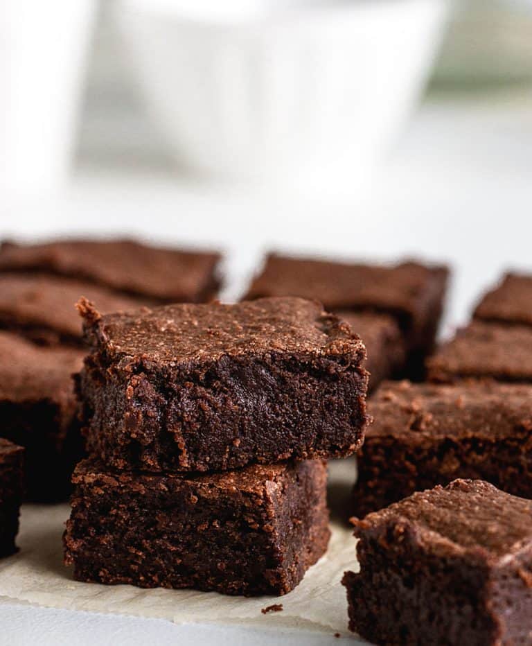 Fudgy Brownies (one bowl easy) - Vintage Kitchen Notes