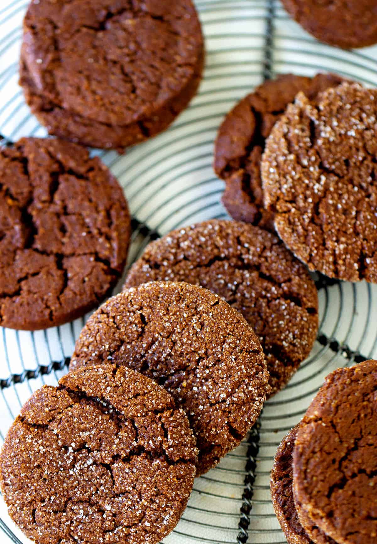 chewy-ginger-molasses-cookies-with-video-vintage-kitchen