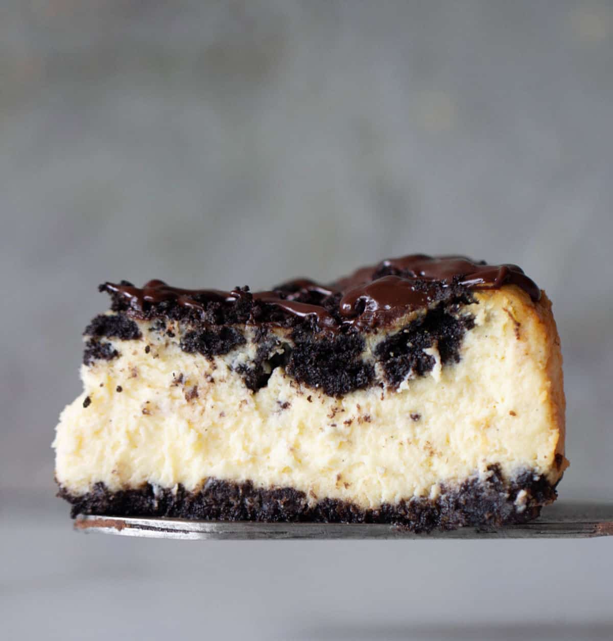 The Best Oreo Cheesecake | Vintage Kitchen