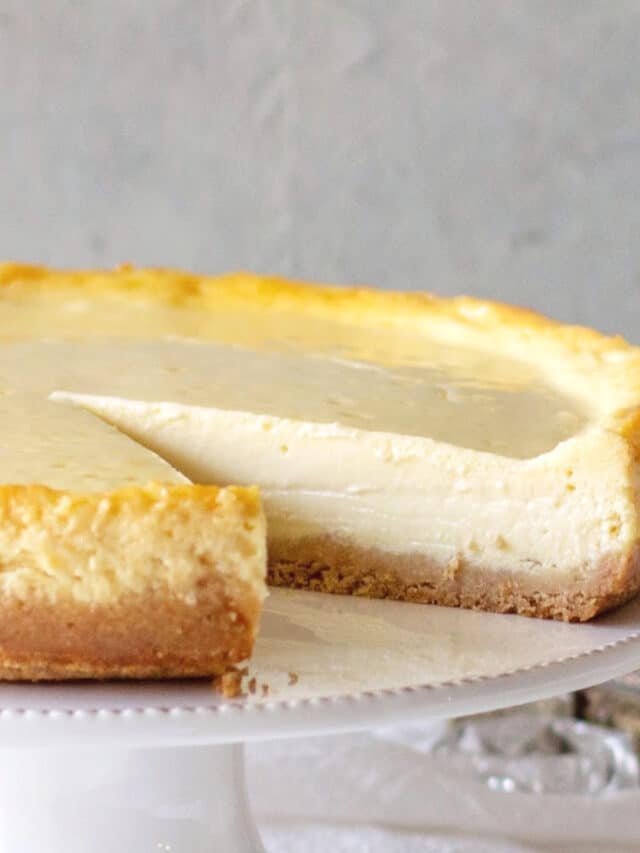 Perfect Sour Cream Cheesecake