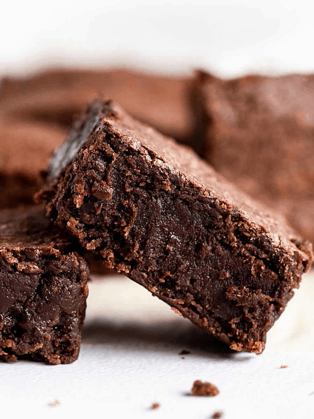 One Bowl Easy Brownies