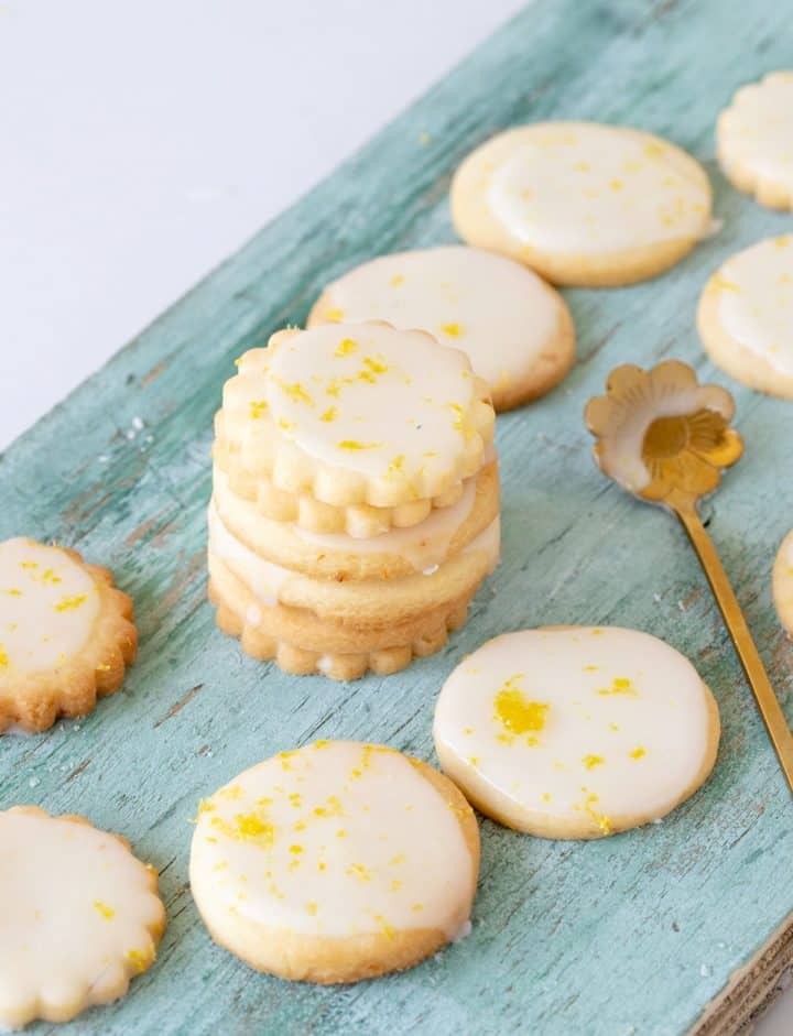 Lemon Shortbread Cookies (melt in your mouth) - Vintage Kitchen Notes