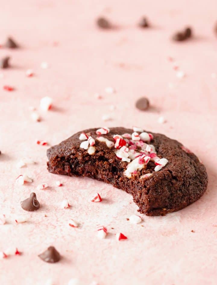 Double Chocolate Peppermint Cookies (chewy And Fudgy) - Vintage Kitchen ...