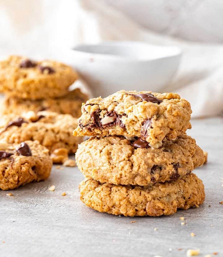 Walnut Chocolate Chip Oatmeal Cookies - Vintage Kitchen Notes