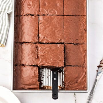 condensed milk chocolate cake top view