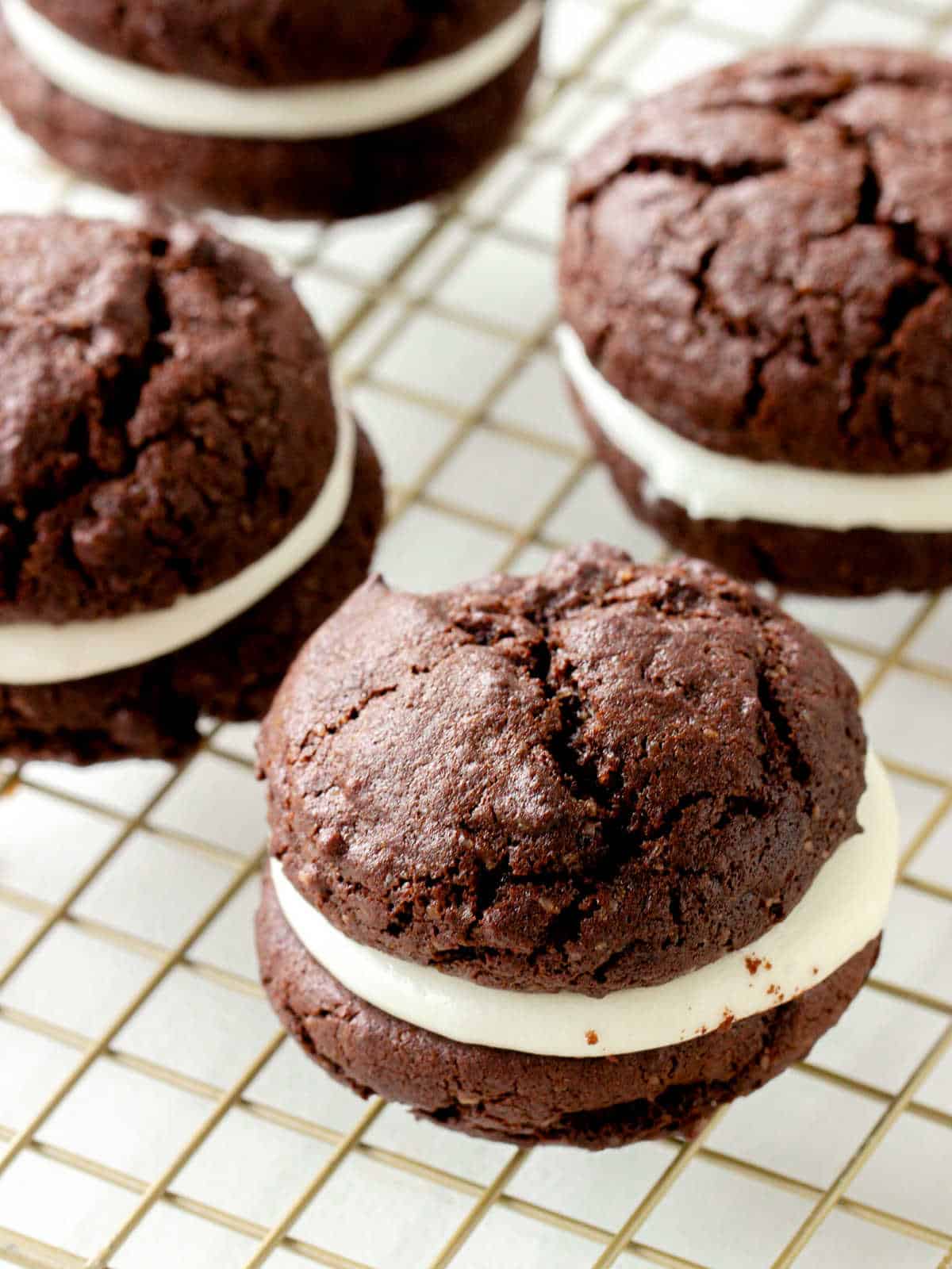 Classic Whoopie Pies (easy chocolate recipe) - Vintage Kitchen Notes