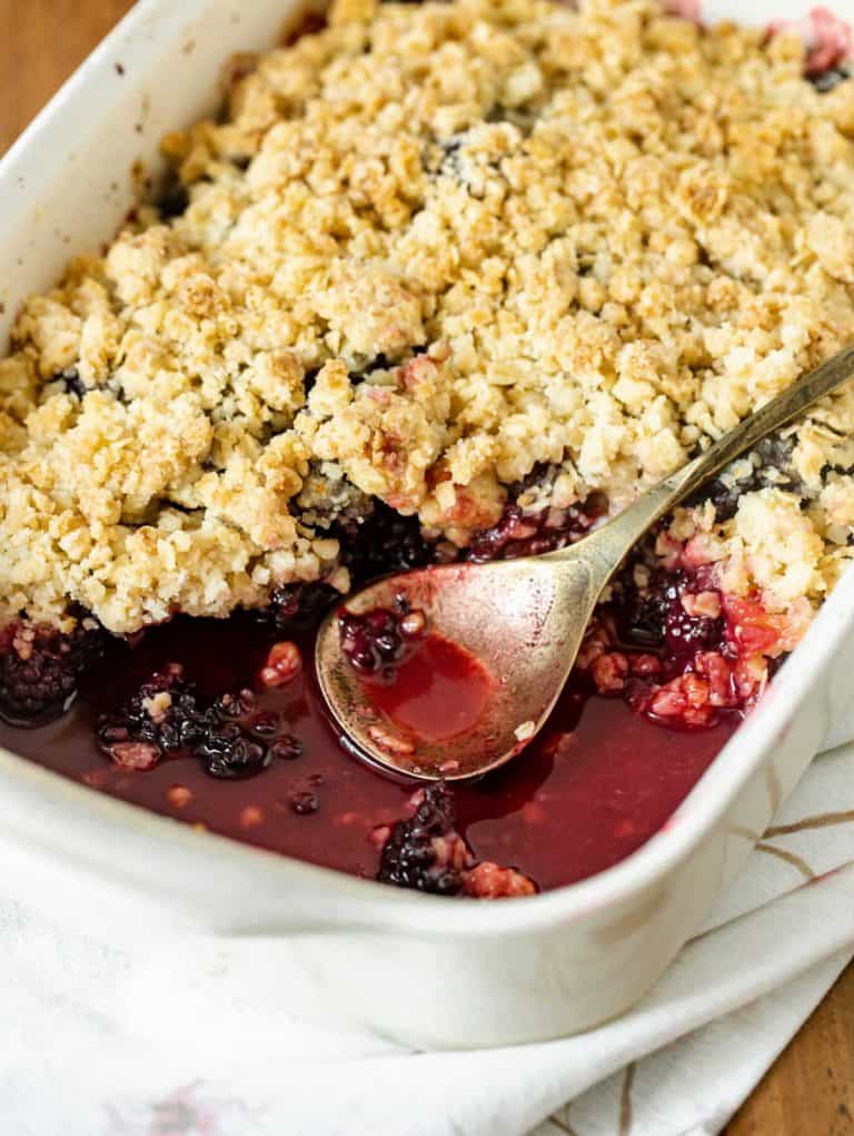 Blackberry Crisp Recipe - Vintage Kitchen Notes