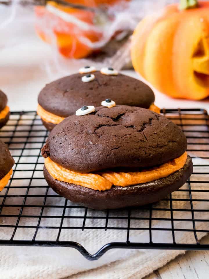 Halloween Whoopie Pies - Vintage Kitchen Notes