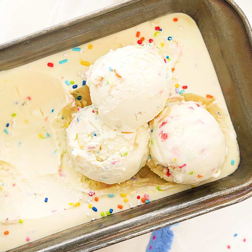 Funfetti Ice Cream (easy nochurn recipe) Vintage Kitchen Notes