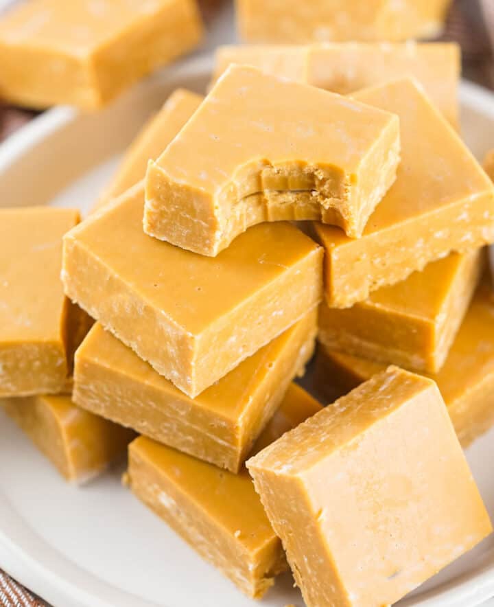 Dulce de Leche Fudge - Vintage Kitchen Notes