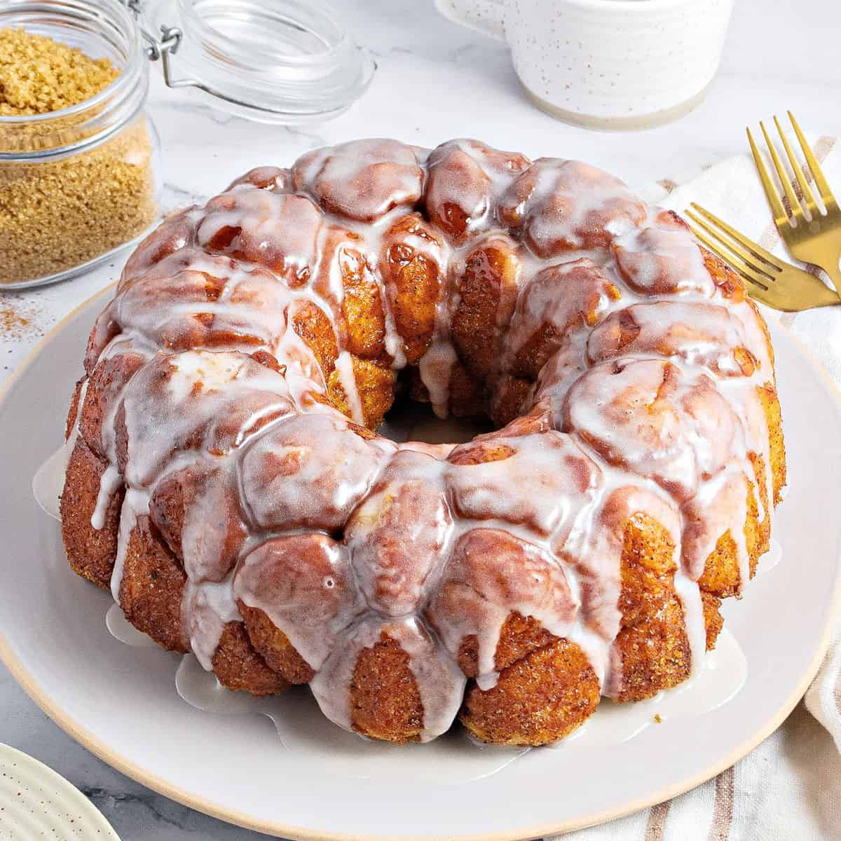 Cinnamon Monkey Bread (with vanilla glaze)-image